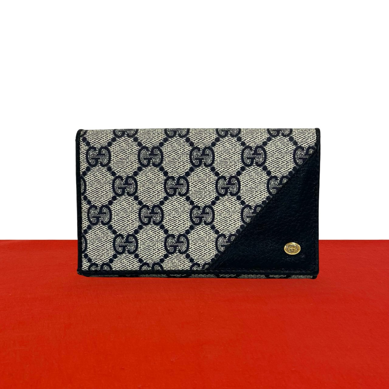 GUCCI グッチ GG ロゴ レザー PVC 二つ折り財布 ネイビー
 22077