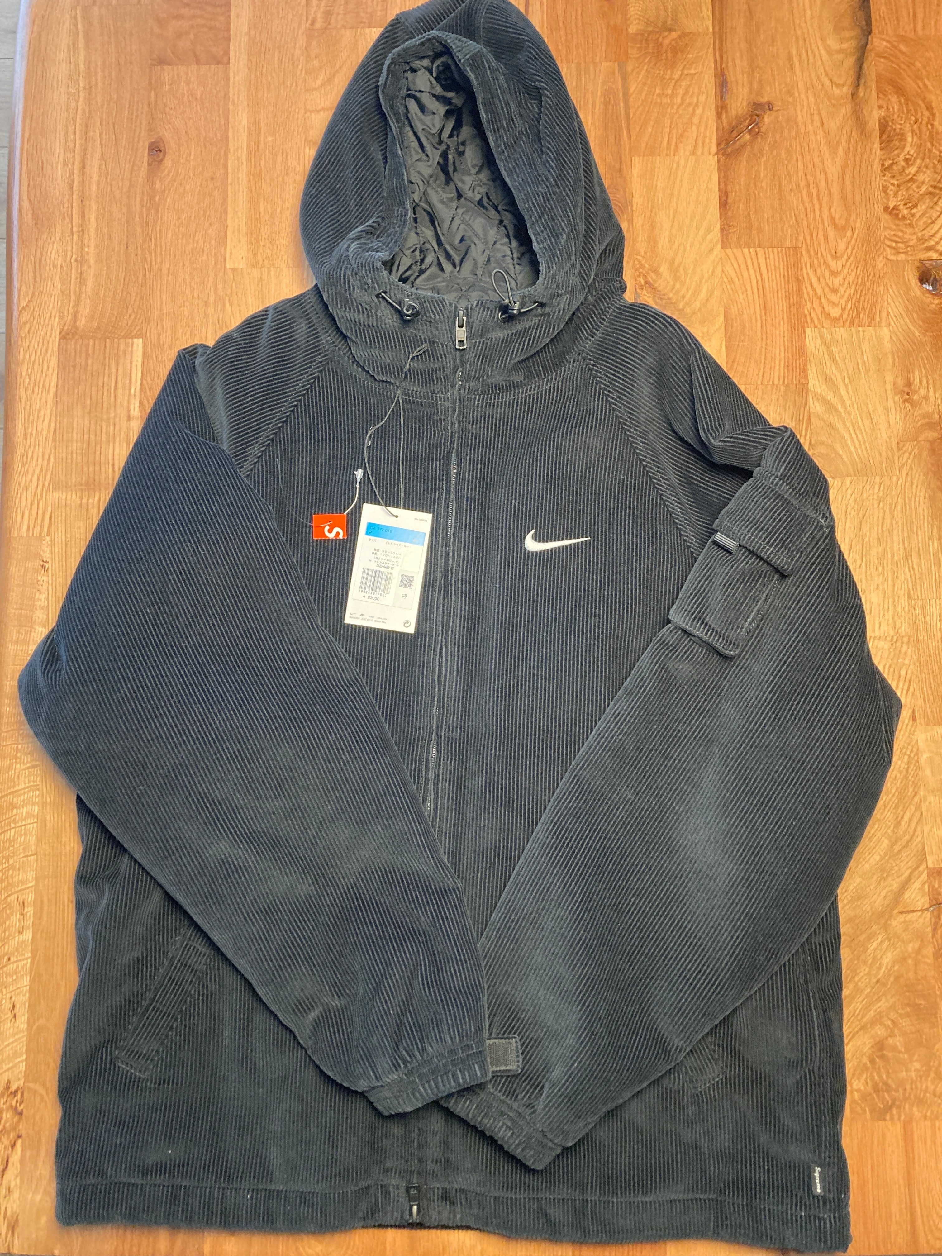 Supreme / Nike Arc Corduroy Hooded Jacket "Black"