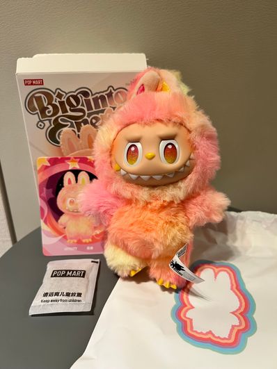 POP MART THE MONSTERS (LABUBU) Big into Energy Series Plush Pendant LOYALTY