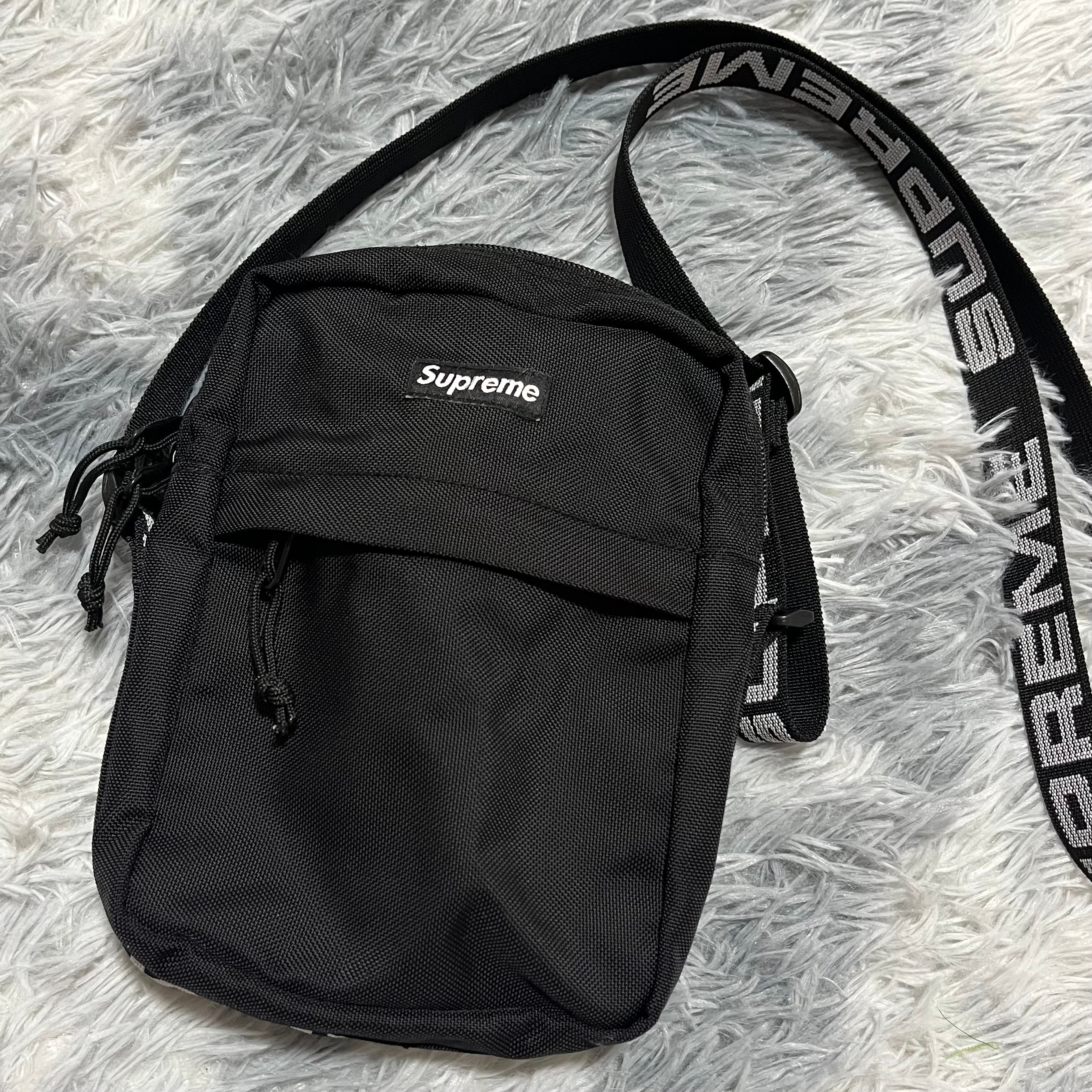 Supreme 18SS Waist Bag 