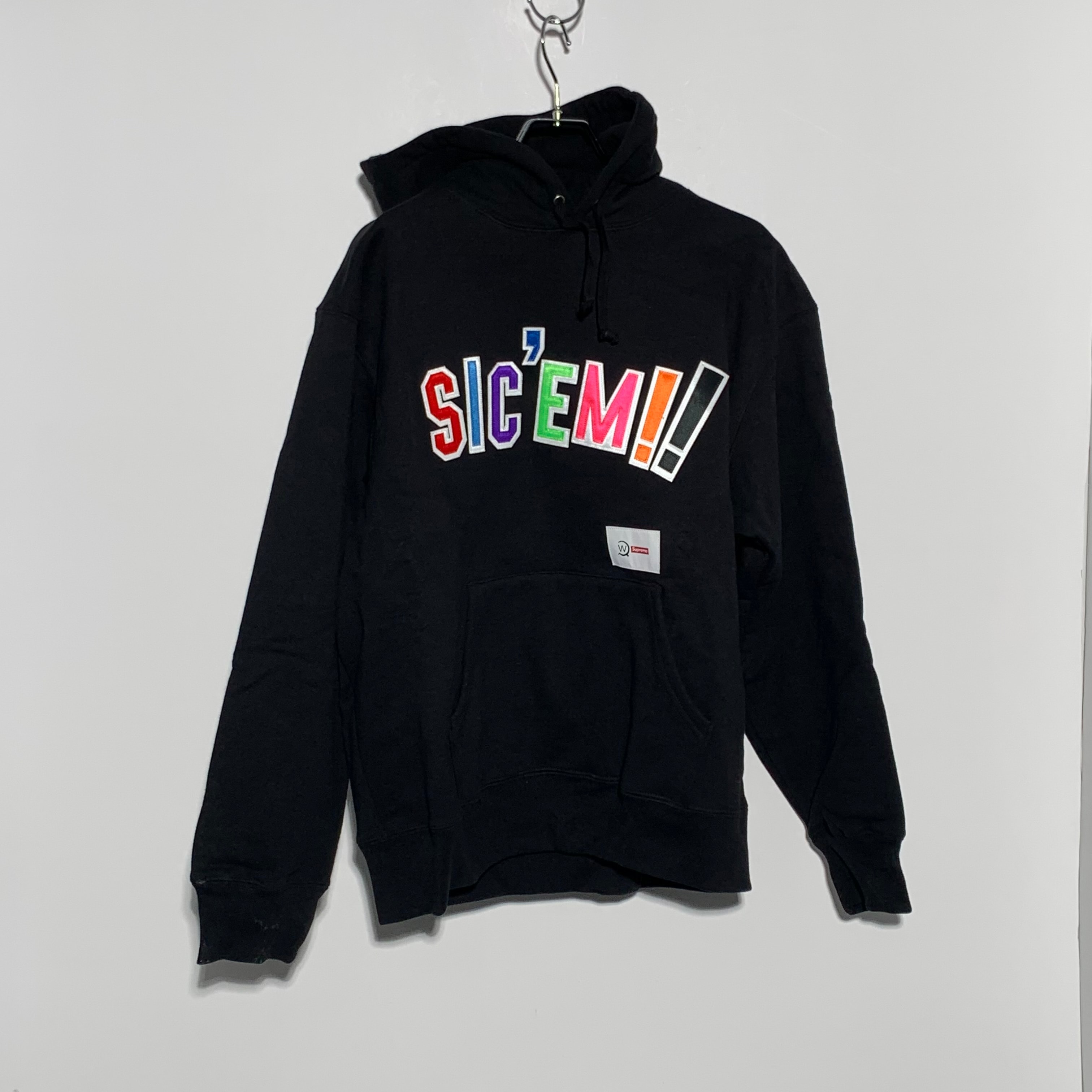 Supreme / WTAPS Sic'em! Hooded Sweatshirt "Black"