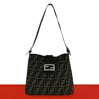 FENDI フェンディ ズッカ FF 柄 キャンバス レザー ショルダーバッグ ブラウン
20283
