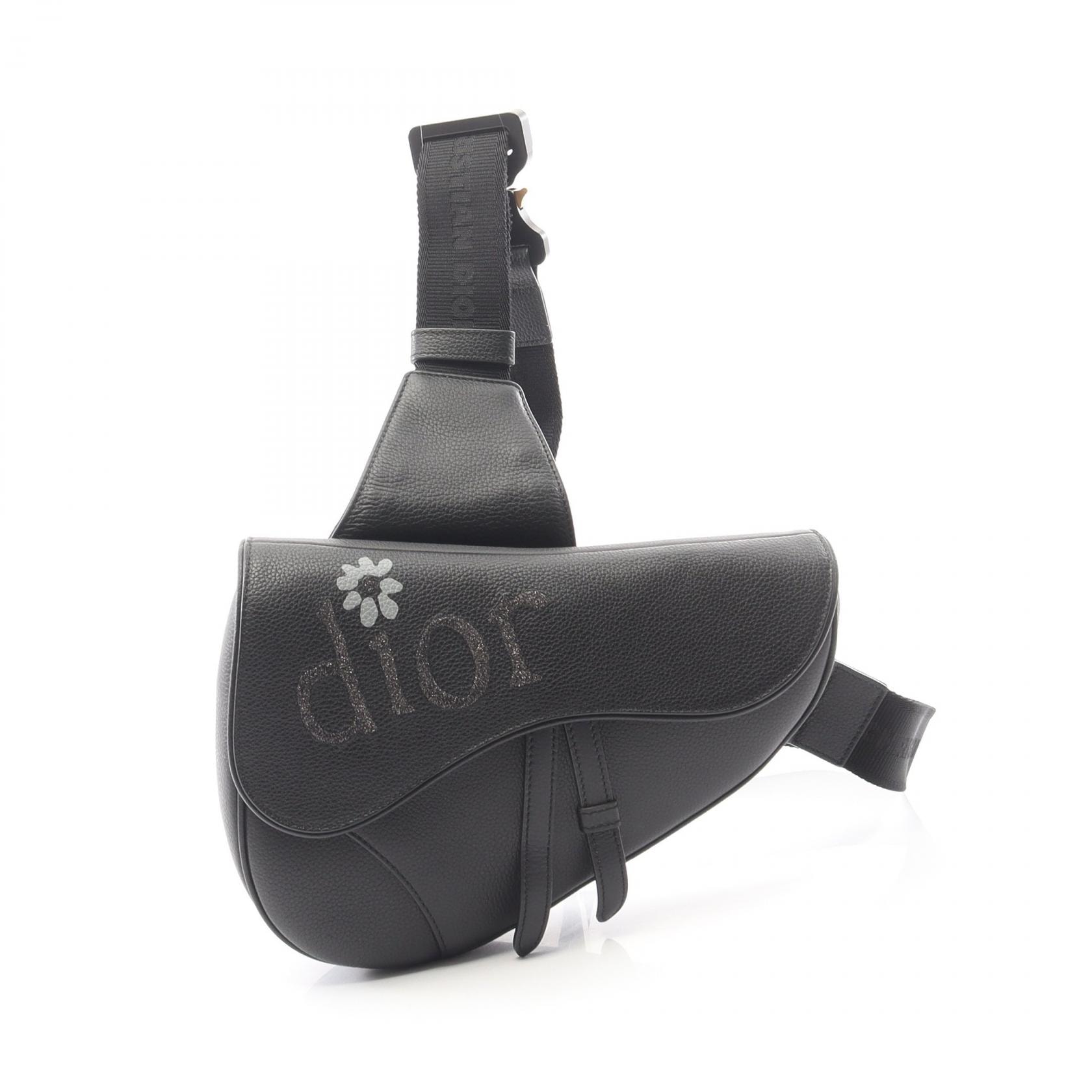 ディオール Dior Christian Dior × ERL サドルバッグ ウエストバッグ ボディバッグ バッグ レザー メンズ ブラック系 【中古】