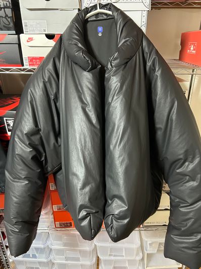 Yeezy Gap Round Jacket "Black"