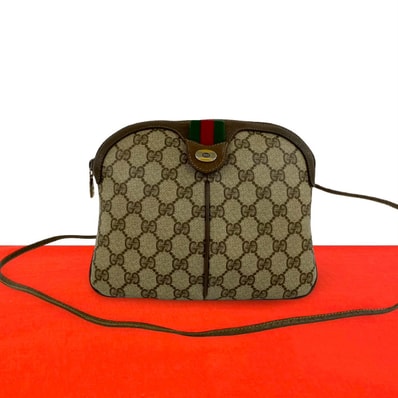 GUCCI グッチ シェリーライン GG ロゴ 金具 レザー PVC ショルダーバッグ ブラウン
40561