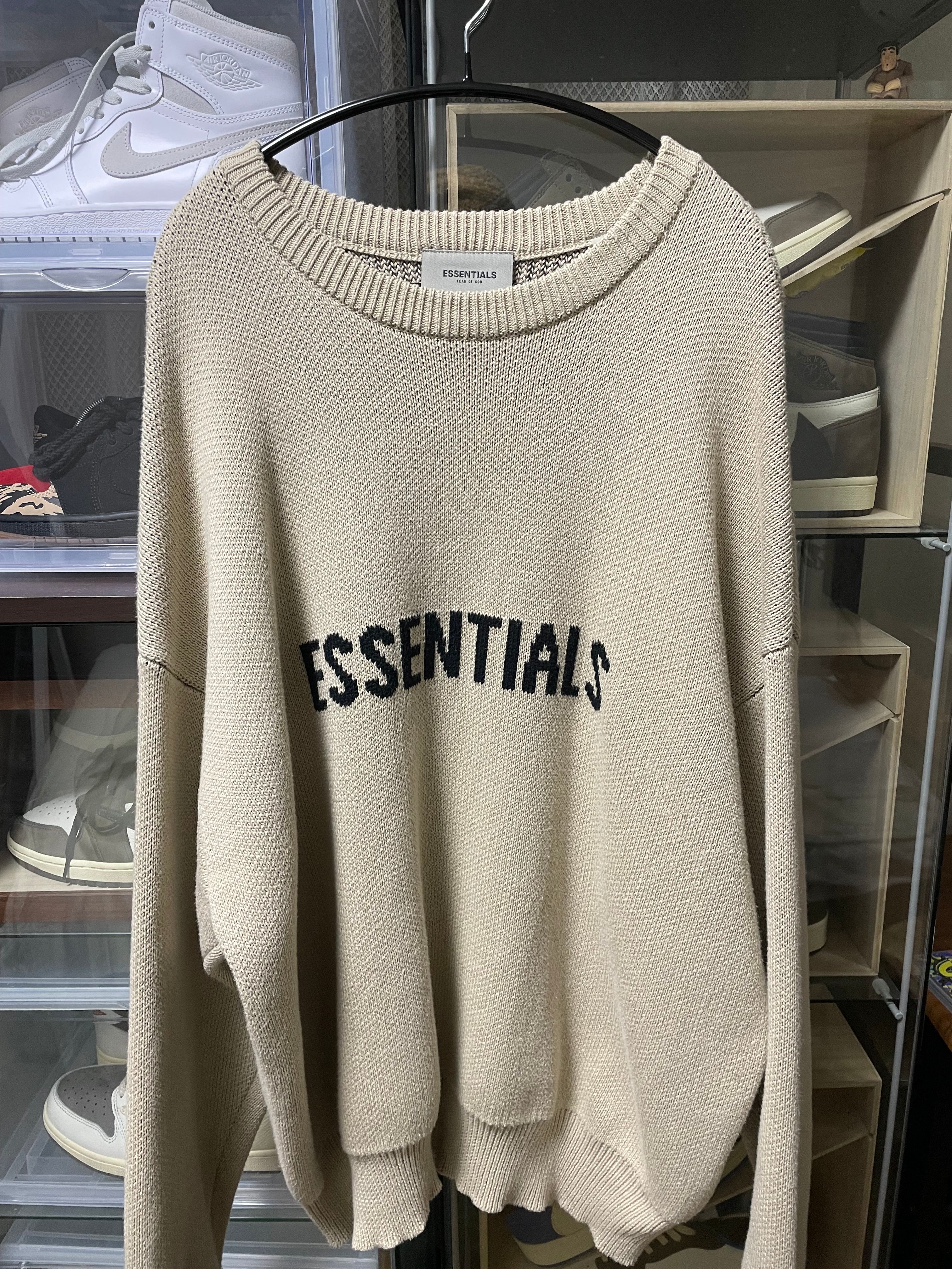 エッセンシャルズ ニット セーター