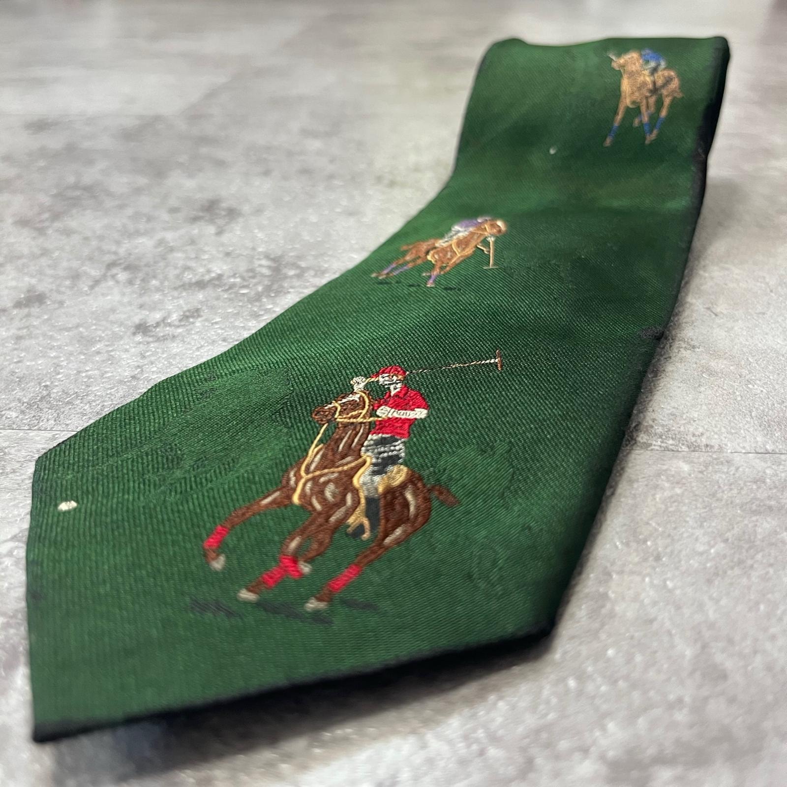 【Ralph Lauren】ラルフローレン ポロプレイヤー ポロ競技 騎手 乗馬 馬術 馬モチーフ 総柄 ネクタイ グリーン シルク100% 日本製 メンズ