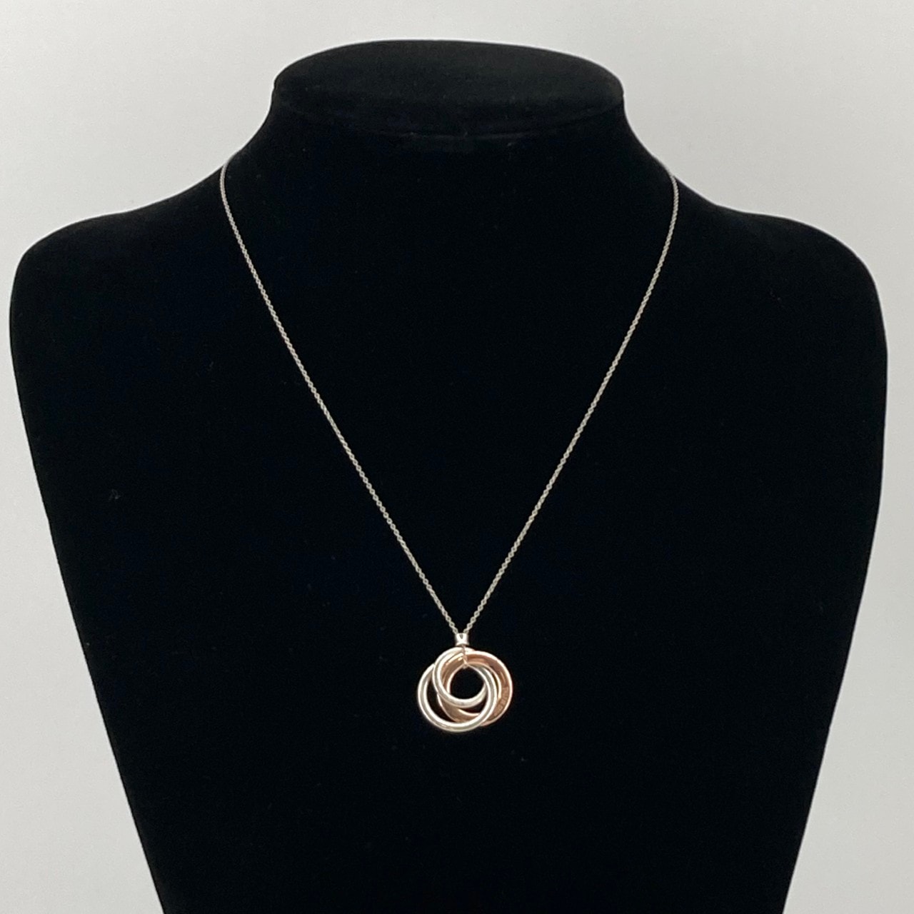 TIFFANY&Co.(ティファニー) 1837 インターロッキング サークル 2012METAL Ag925 ネックレス 5.14g シルバー×ピンクゴールド