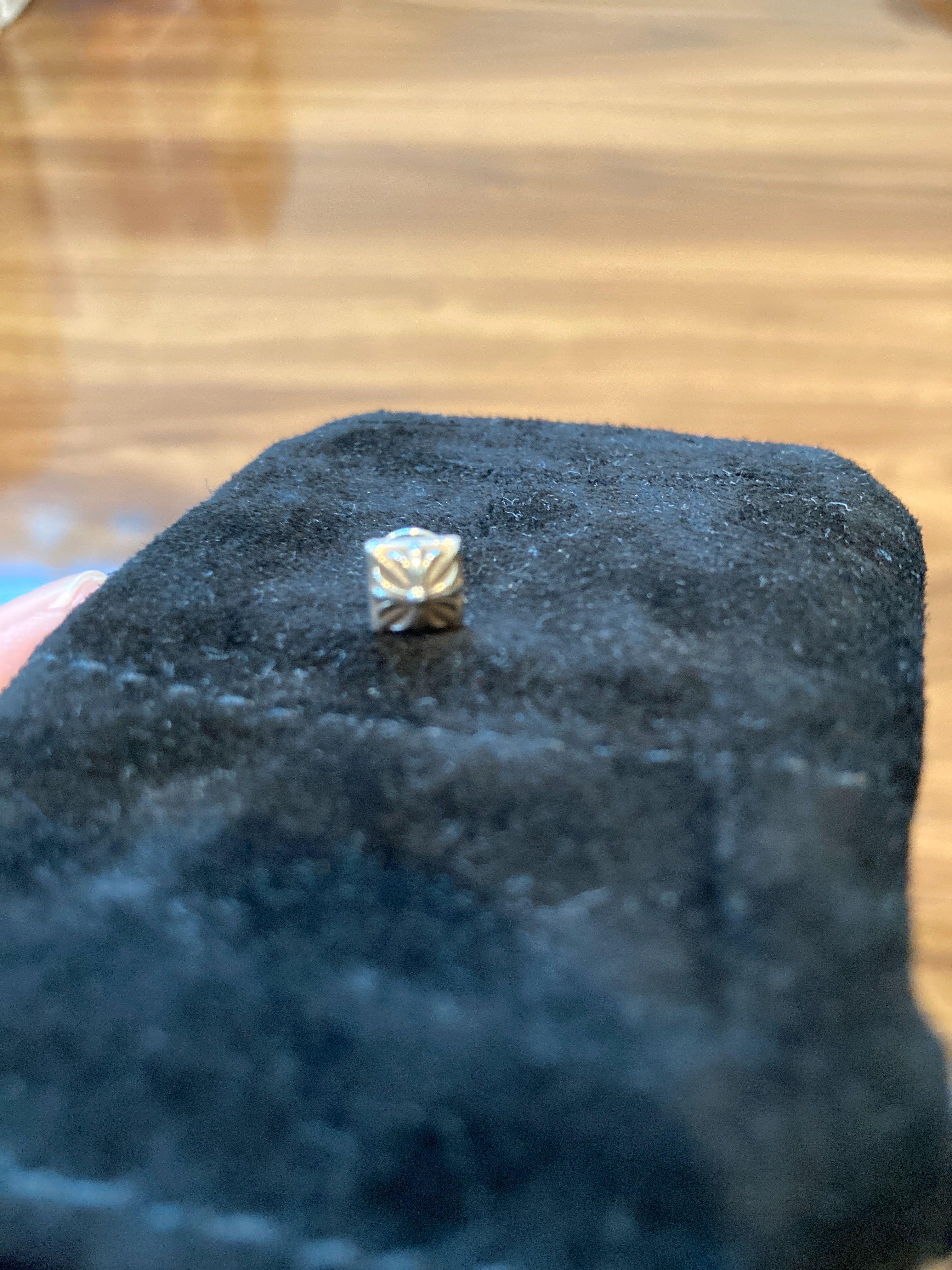 Chrome Hearts Pyramid Plus Stud "Silver"