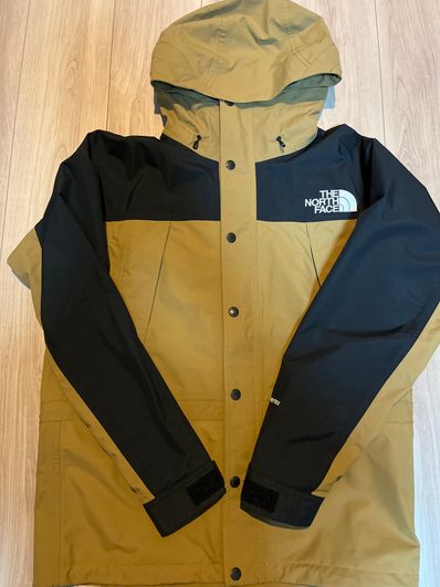 The North Face Mountain Light Jacket "Utility Brown(UB)"