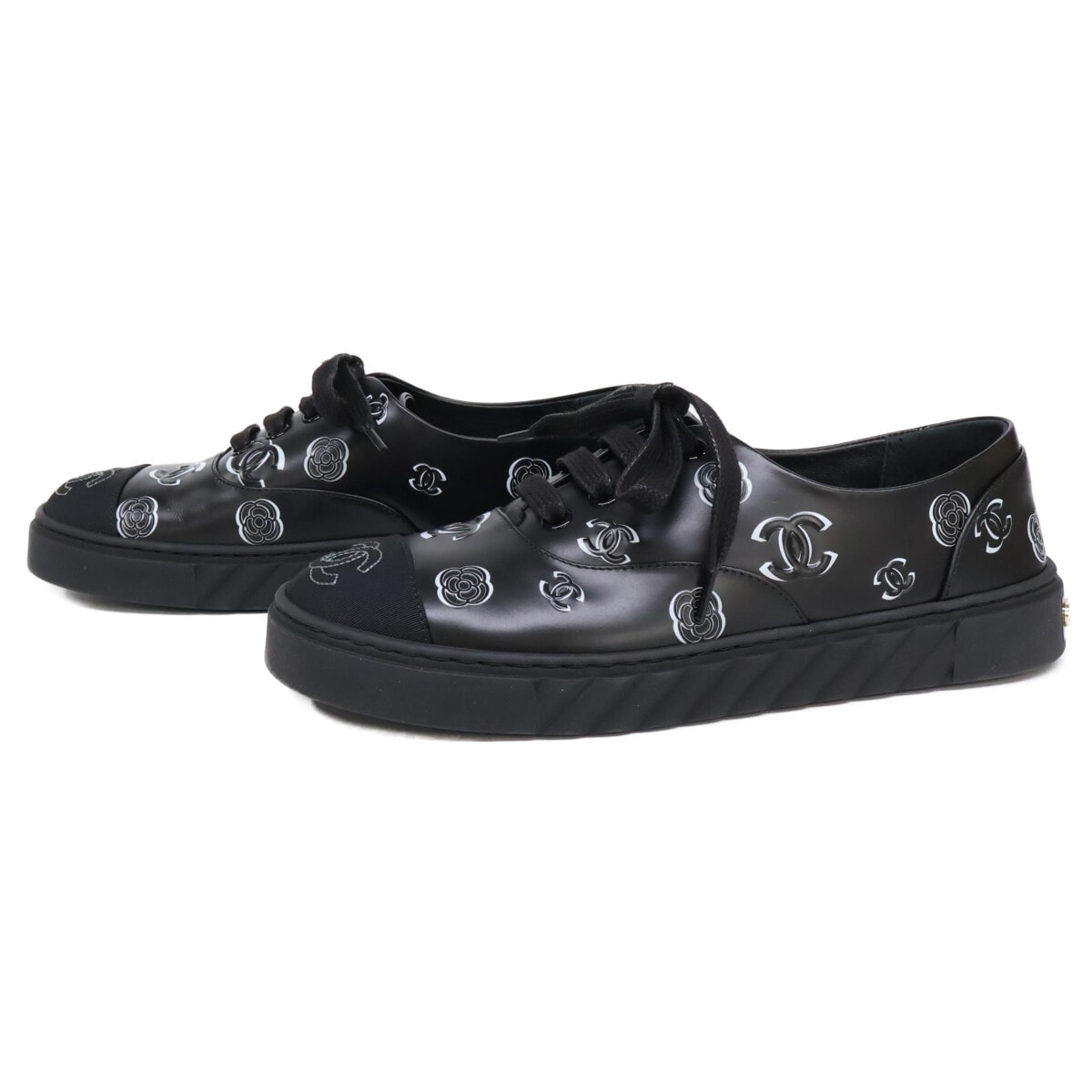 シャネル 【新品同様】G45042 23A レザーxファブリック カメリア ココマーク スニーカー 36 1/2