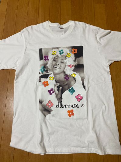 Supreme Naomi Tee "White"