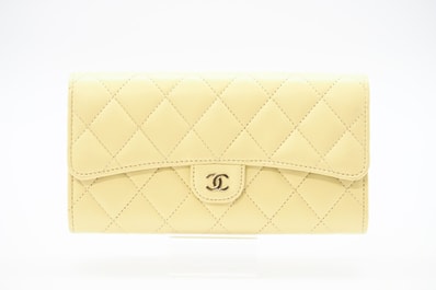 極美品 CHANEL シャネル ラムスキン マトラッセ クラシック ロング フラップ ウォレット AP0241 長財布 イエロー ラムスキン レディース
