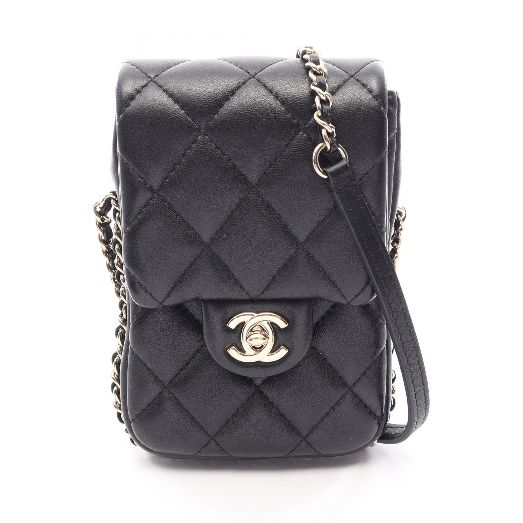 シャネル CHANEL マトラッセ フォンケース ショルダーバッグ バッグ レザー レディース ブラック系 【中古】