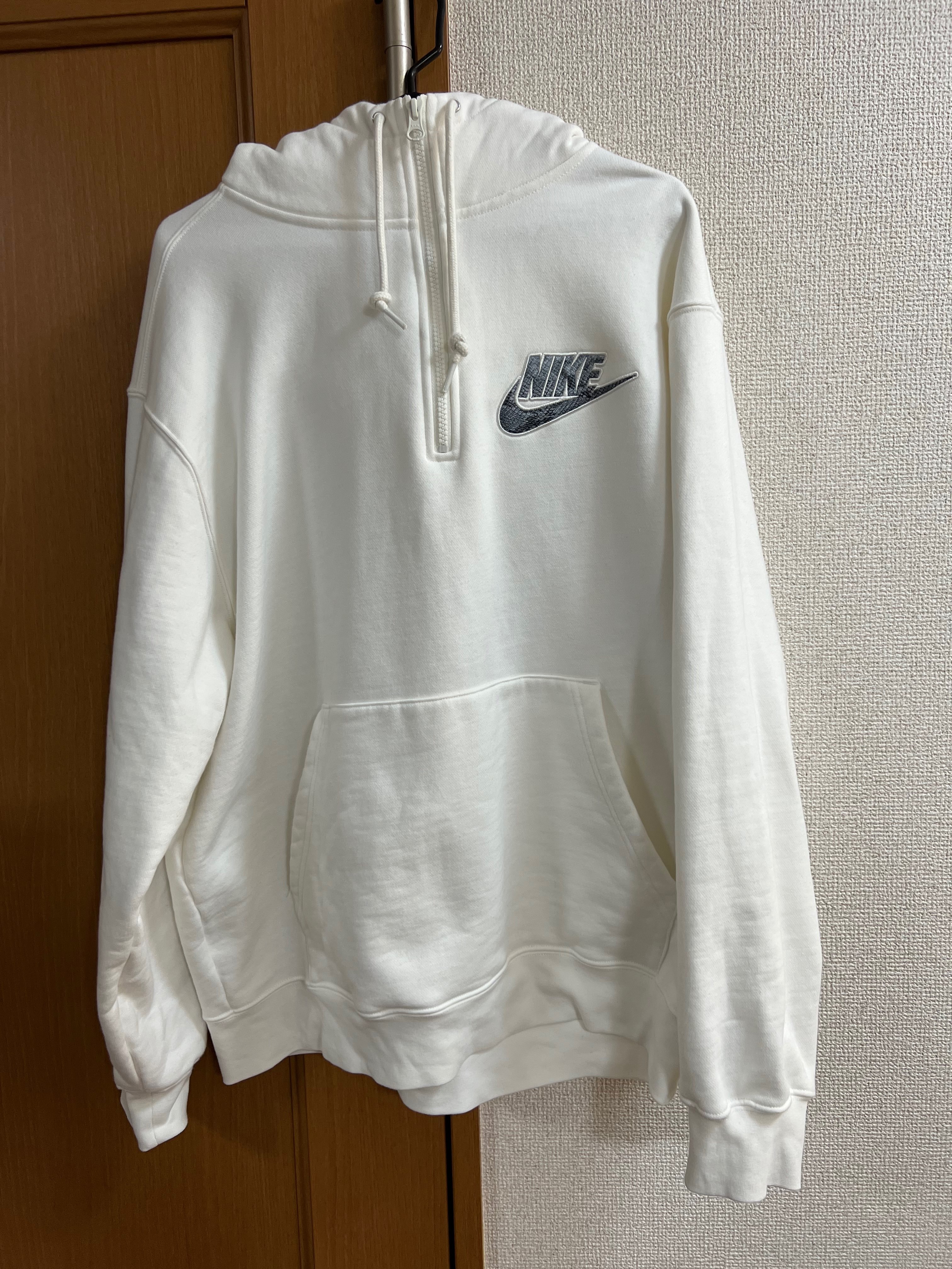Supreme / Nike® Half Zip Hooded Sweatshirt "White"