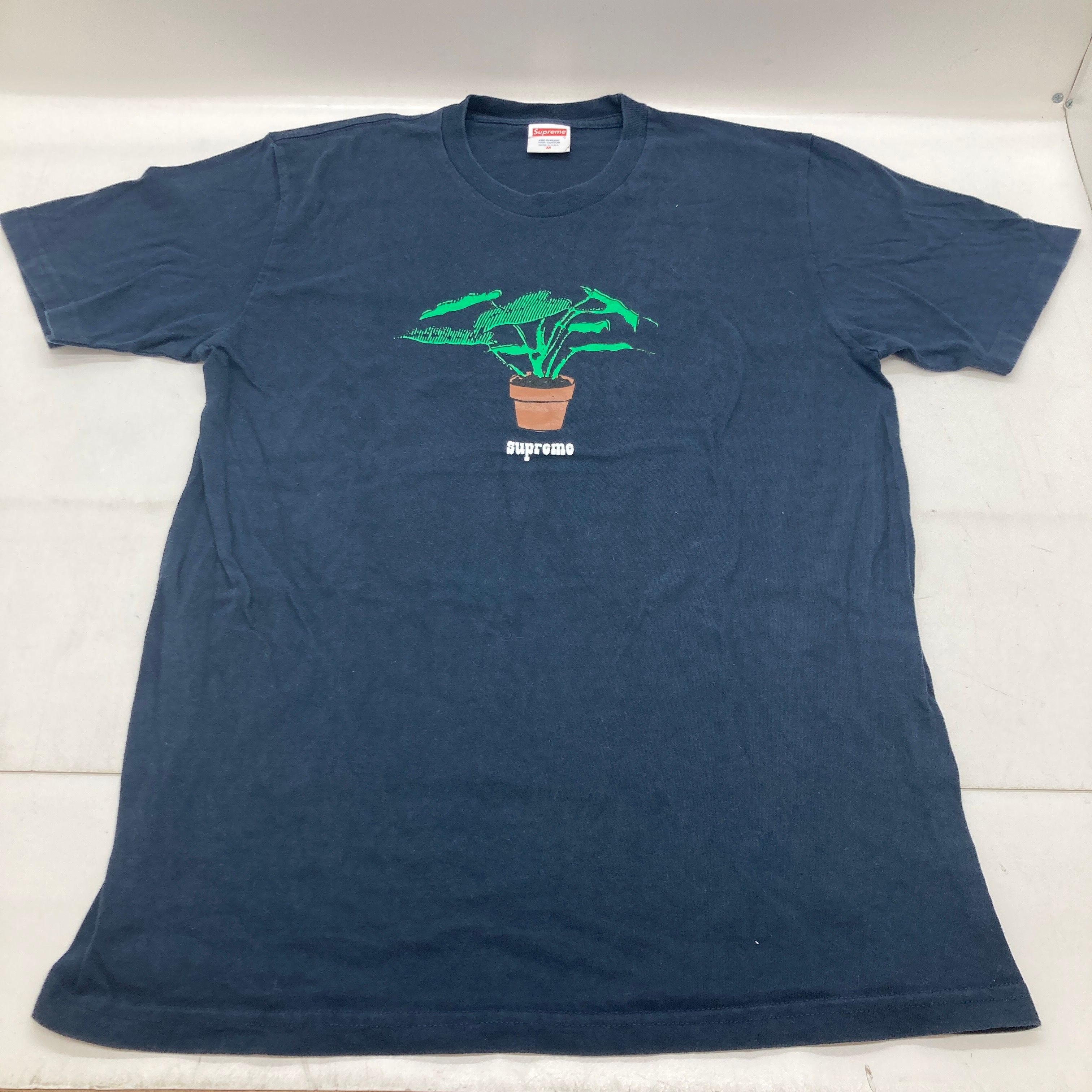 Supreme Plant Tee NAVY