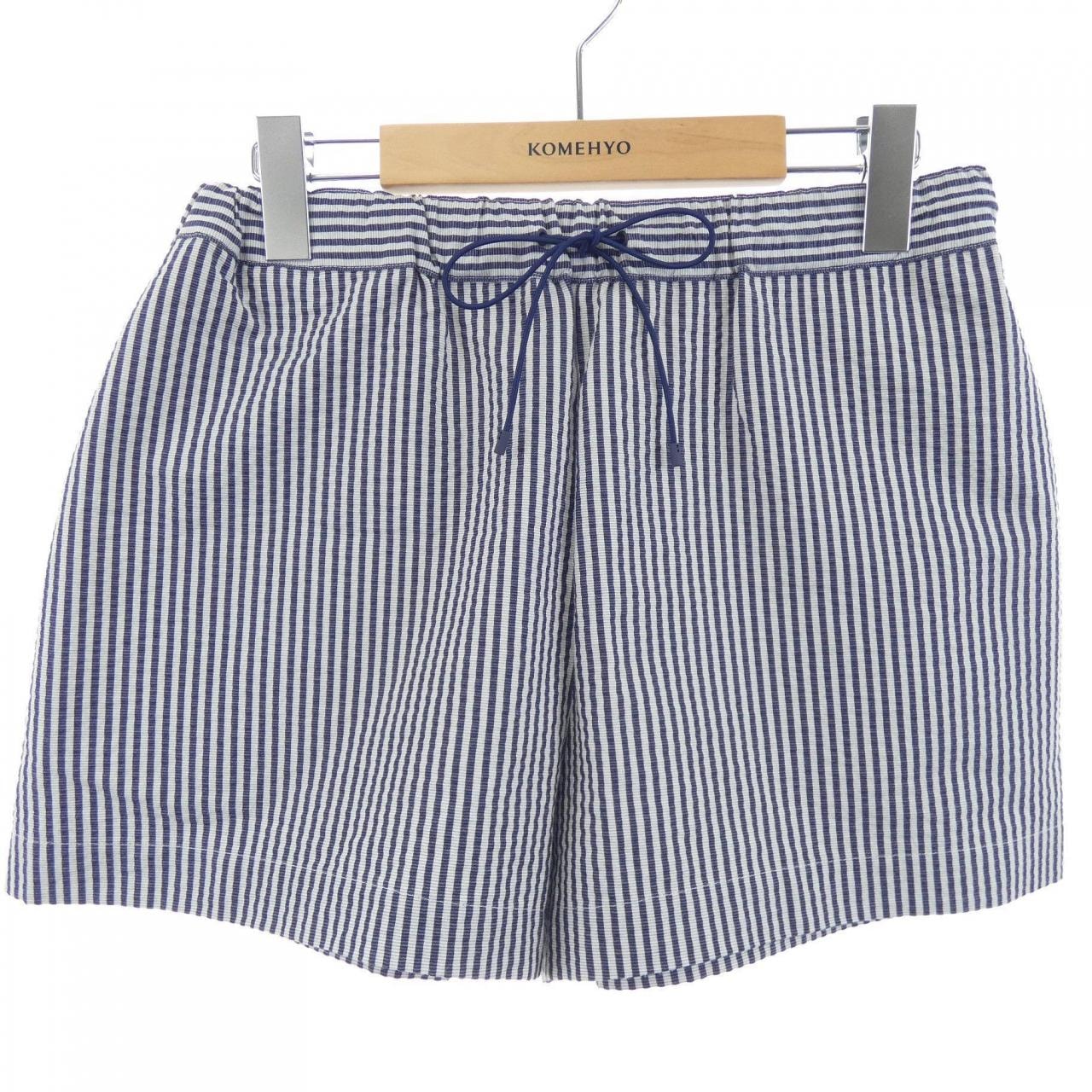 エルメス HERMES ショートパンツ