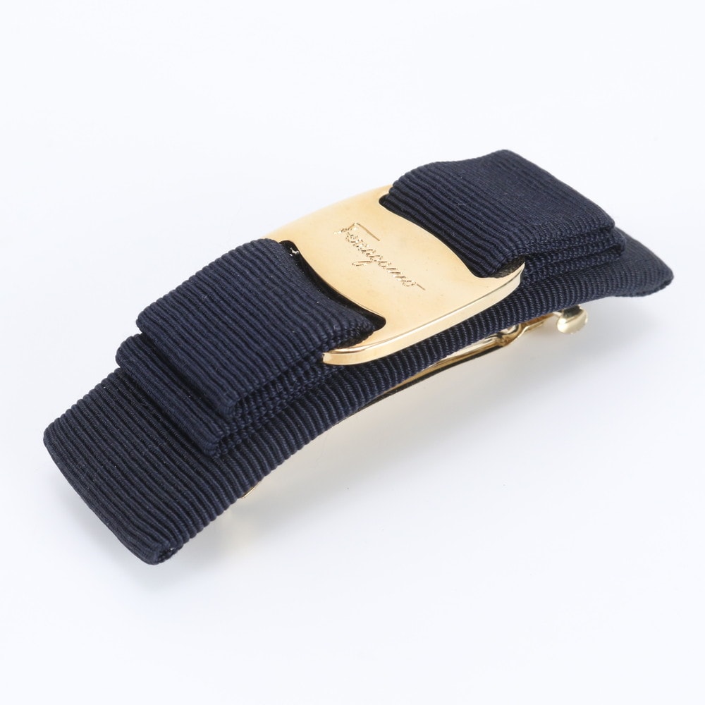 ■美品 サルヴァトーレフェラガモ ヴァラリボン