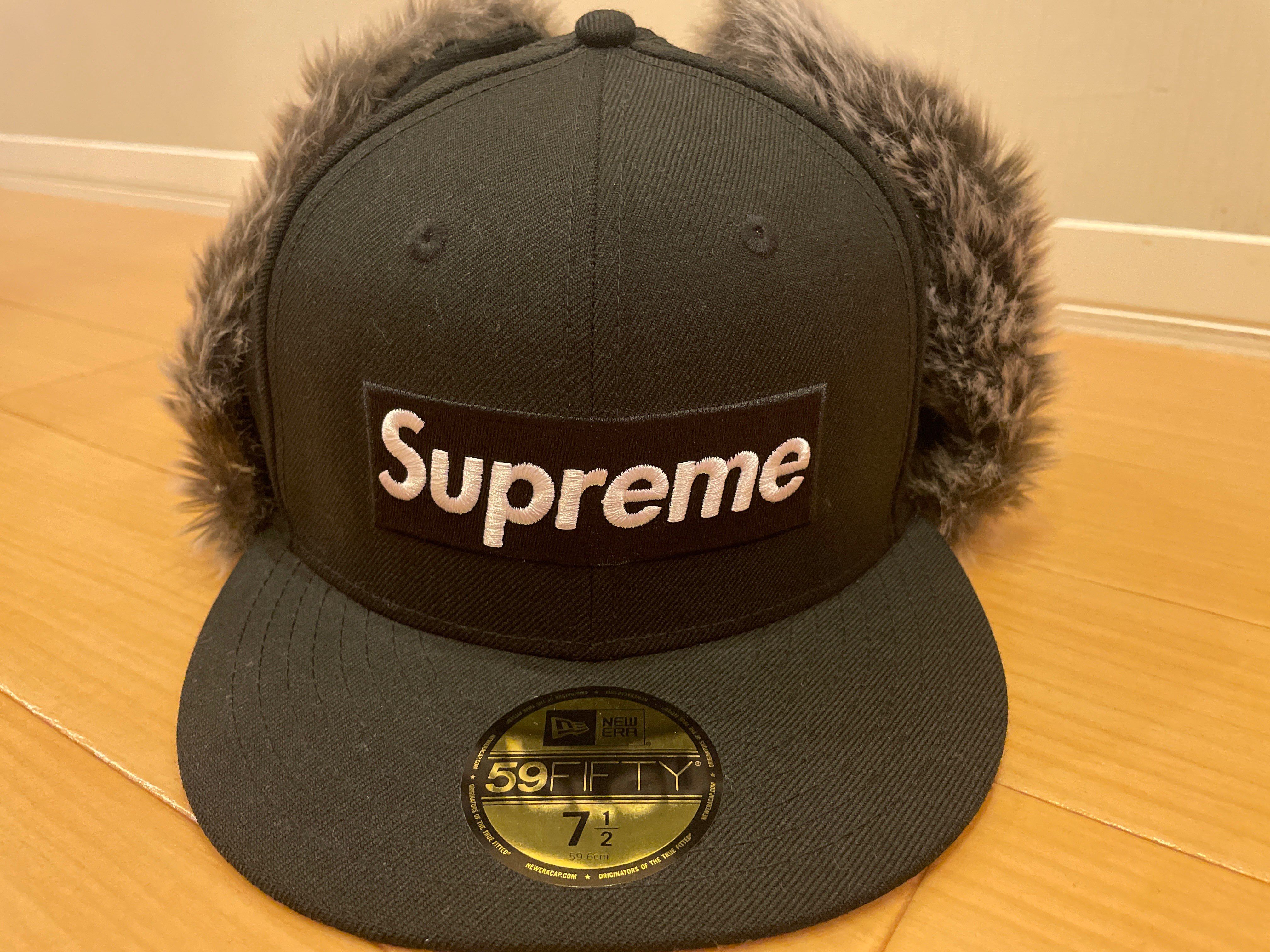 Supreme Earflap New Era® "Black"