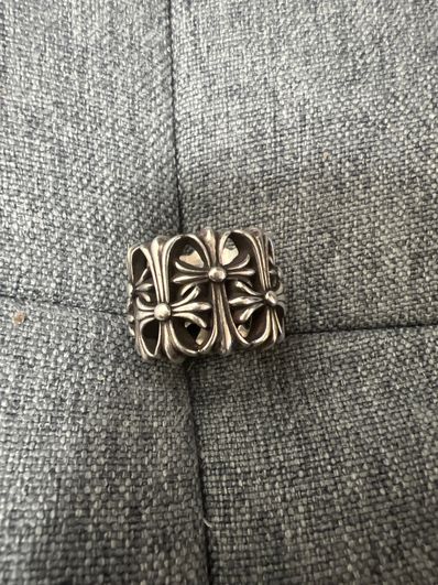 Chrome Hearts Cemetery Cross Ring "Silver"