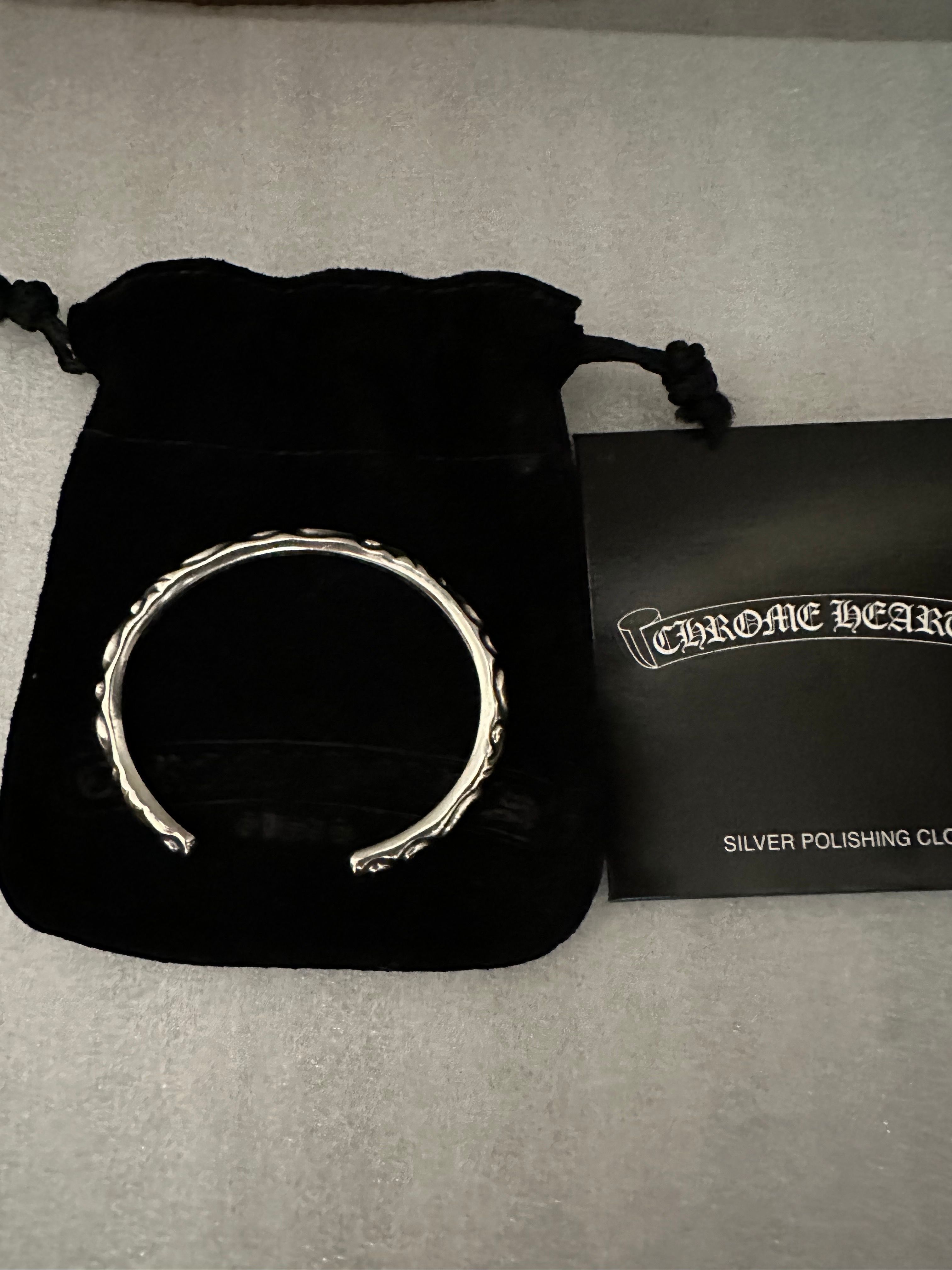 Chrome Hearts Scroll Band Bangle "Silver"