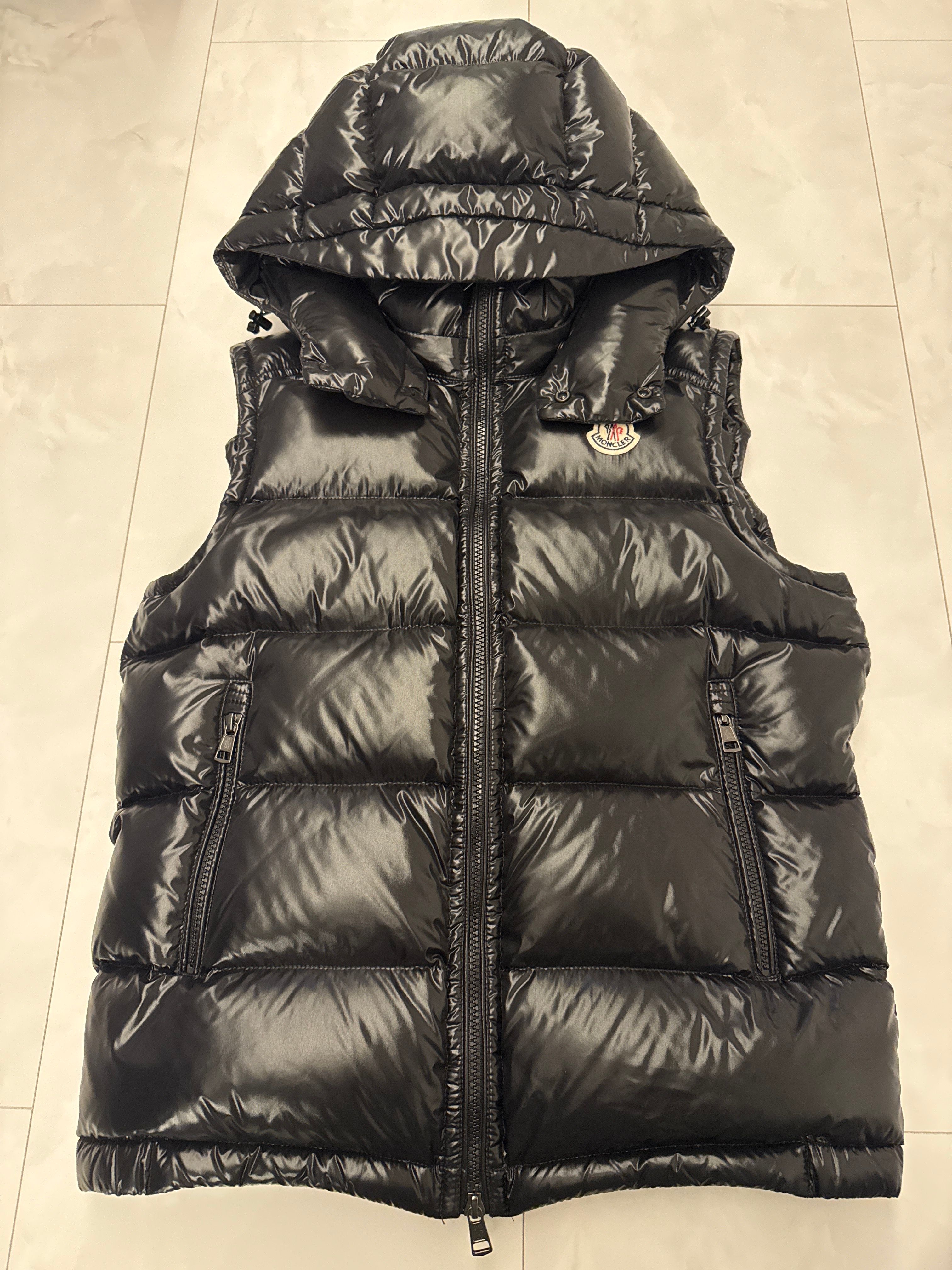 MONCLER Bormes Down Vest "Black"