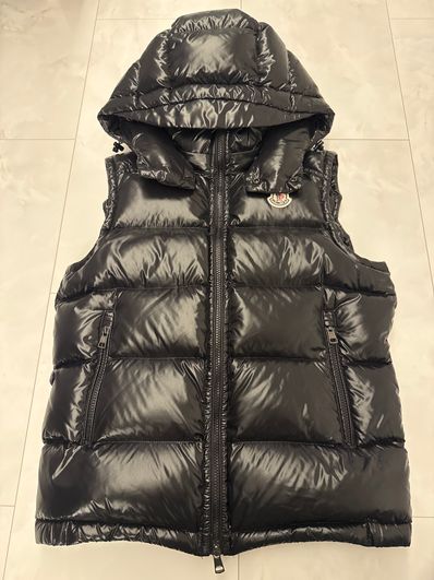 MONCLER Bormes Down Vest "Black"
