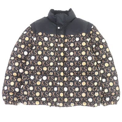 極美品 グッチ
ダウンジャケット ブラック メンズ 48 644381