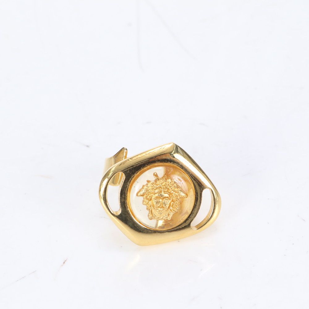 ■美品 ジャンニ・ヴェルサーチ ゴールド アクセサリー リング 指輪