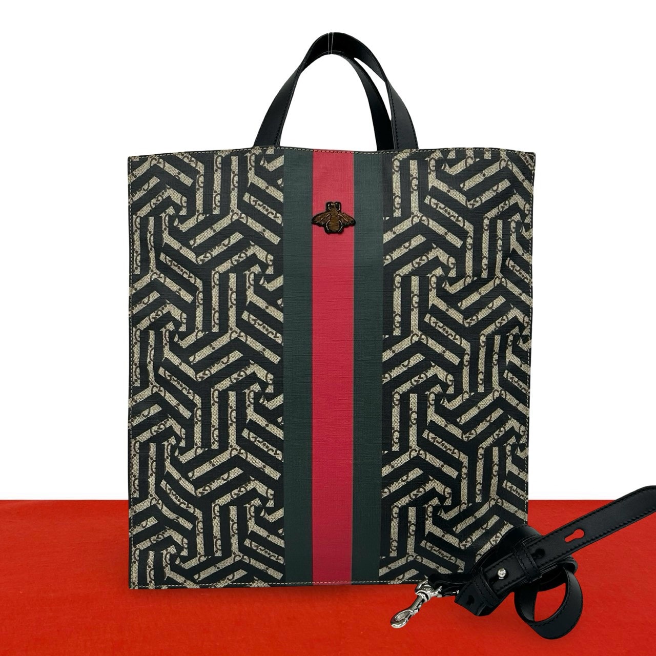 GUCCI グッチ GGカレイド シェリーライン ビー レザー ポリウレタン ショルダーバッグ ブラック
 19956