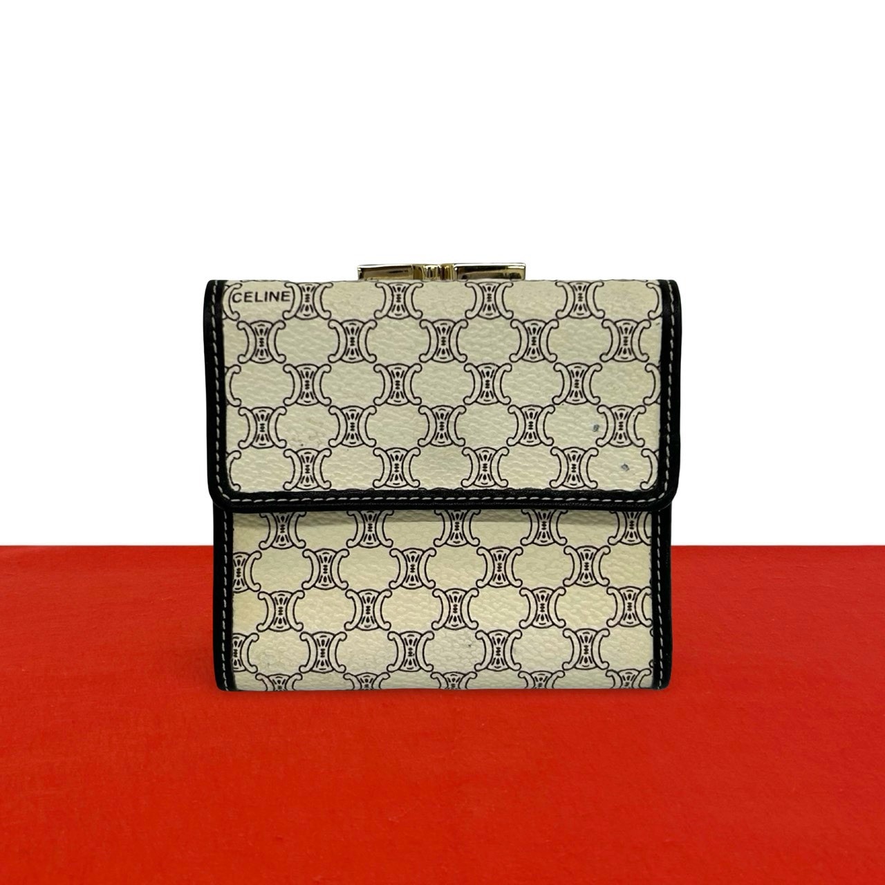 CELINE セリーヌ マカダム トリオンフ 柄 レザー PVC 二つ折り財布 ホワイト
 13122