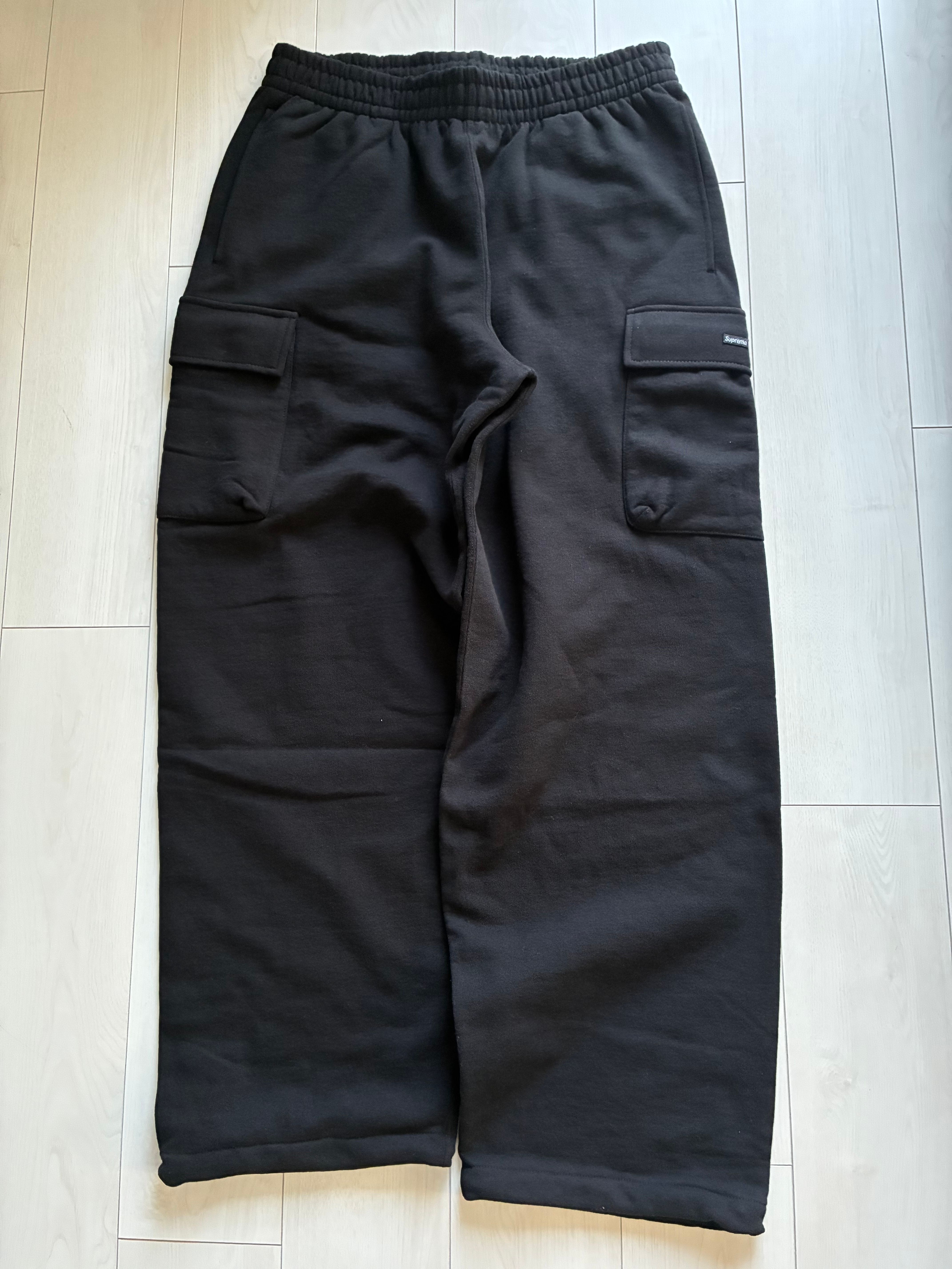 Supreme Small Box Cargo Sweatpant 