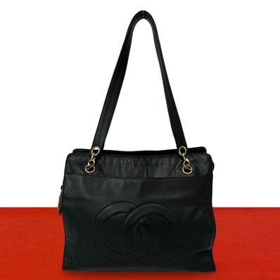 CHANEL シャネル ココマーク ラムスキン ショルダーバッグ ブラック
45749
