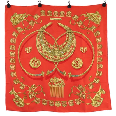 エルメス 【美品】Les Cavaliers d'Or 黄金の騎士 シルク カレ90