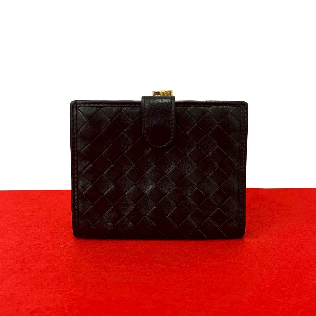 BOTTEGA VENETA ボッテガヴェネタ イントレチャート レザー 二つ折り財布 ブラック
 18775