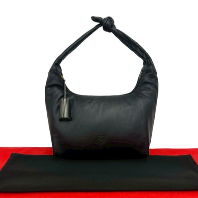 LOEWE ロエベ アナグラム ロゴ タッセル レザー ショルダーバッグ ブラック
51314