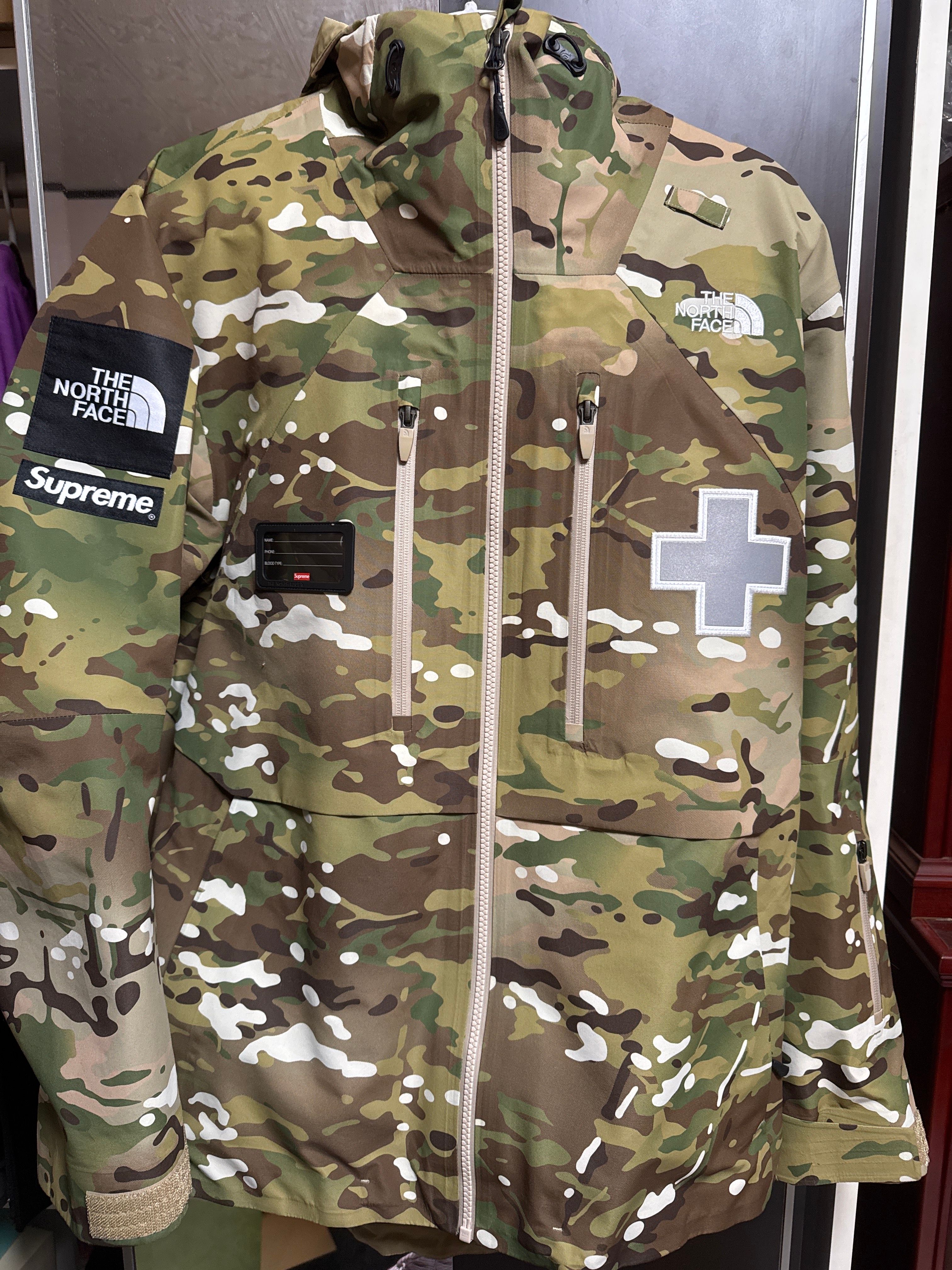 Supreme x The North Face Summit Series Rescue Mountain Pro Jacket "Multi Camo"