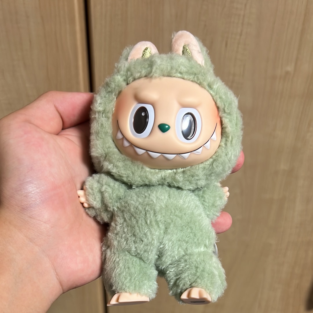 POP MART THE MONSTERS (LABUBU) Exciting Macaron Plush Series GREEN GRAPE