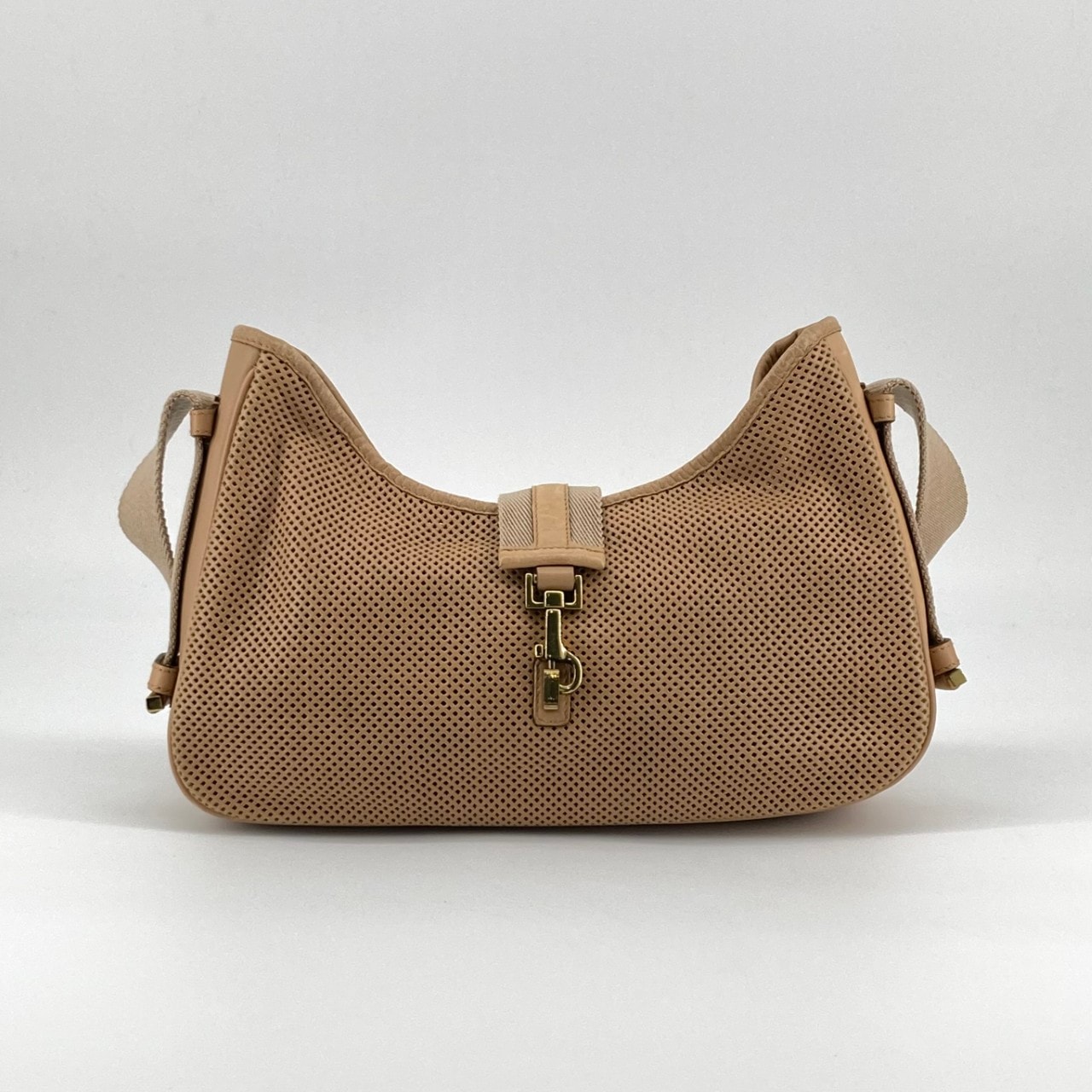 GUCCI(グッチ) ジャッキー パーフォレーテッドレザー 92736 ショルダーバッグ キャメル