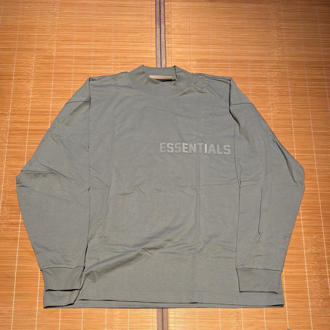 essentials ロングスリーブtee