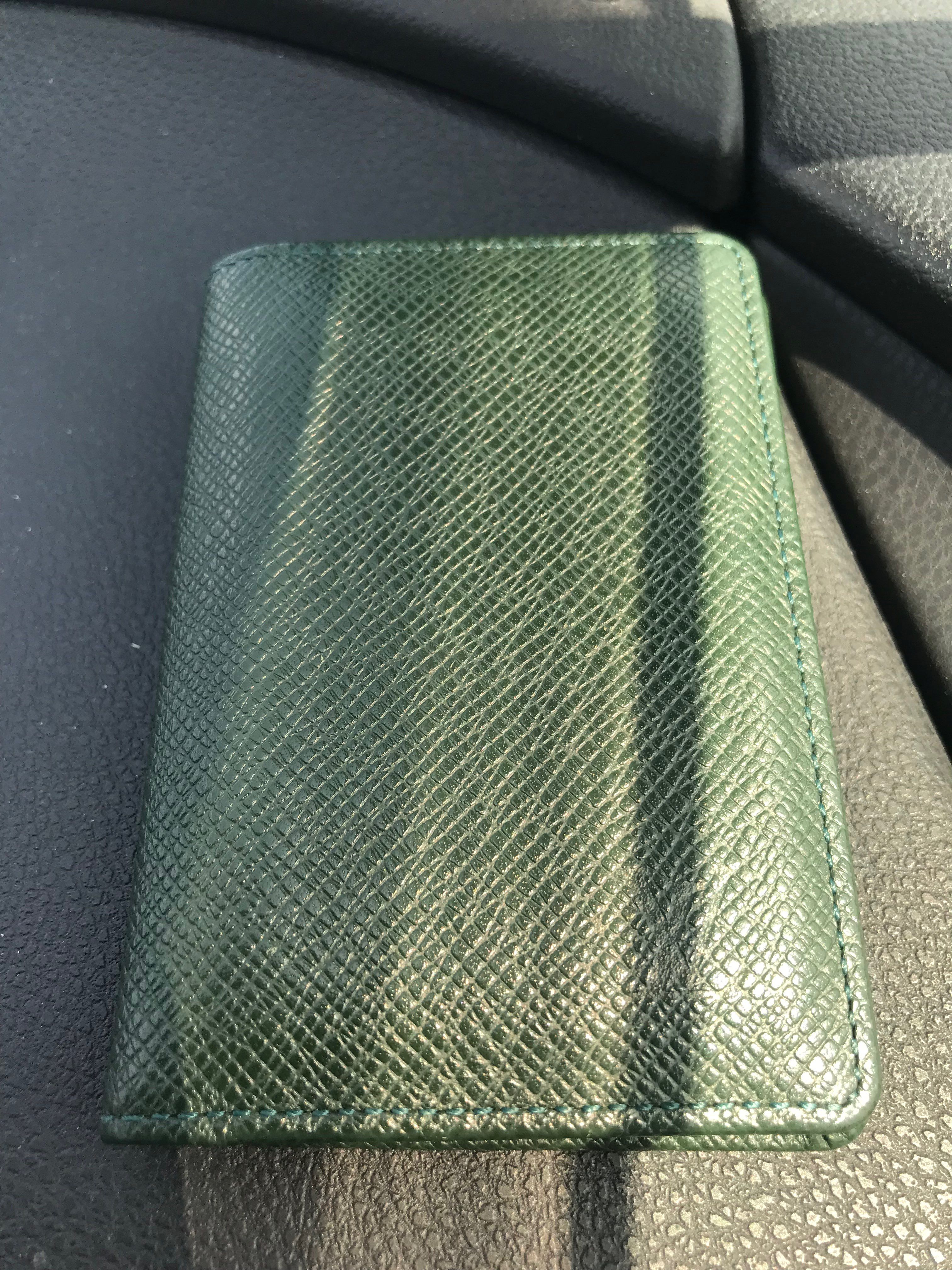 Louis Vuitton Taiga Pocket Organizer "Epicea"
