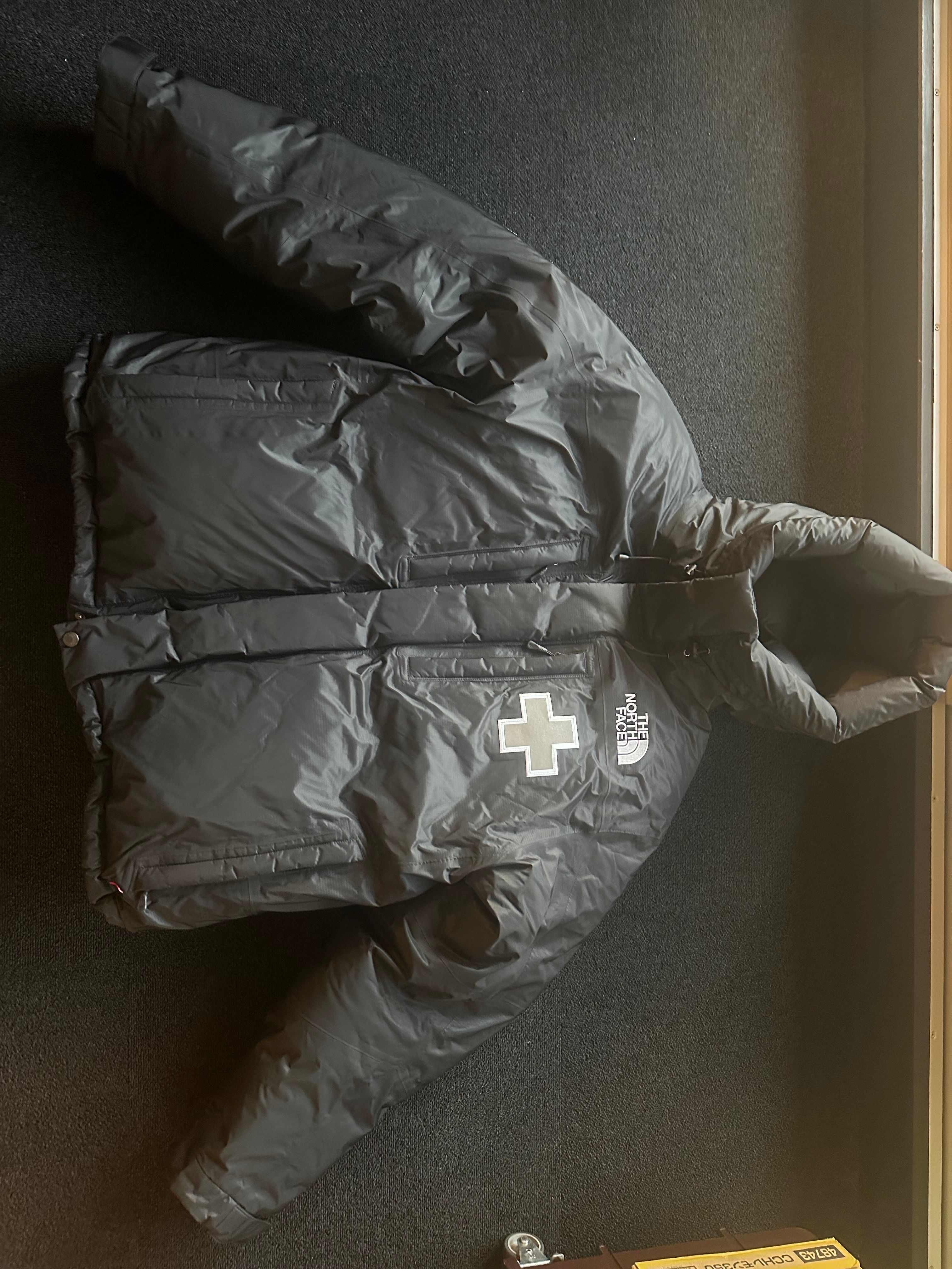 Supreme x The North Face Summit Series Rescue Baltoro Jacket "Black"