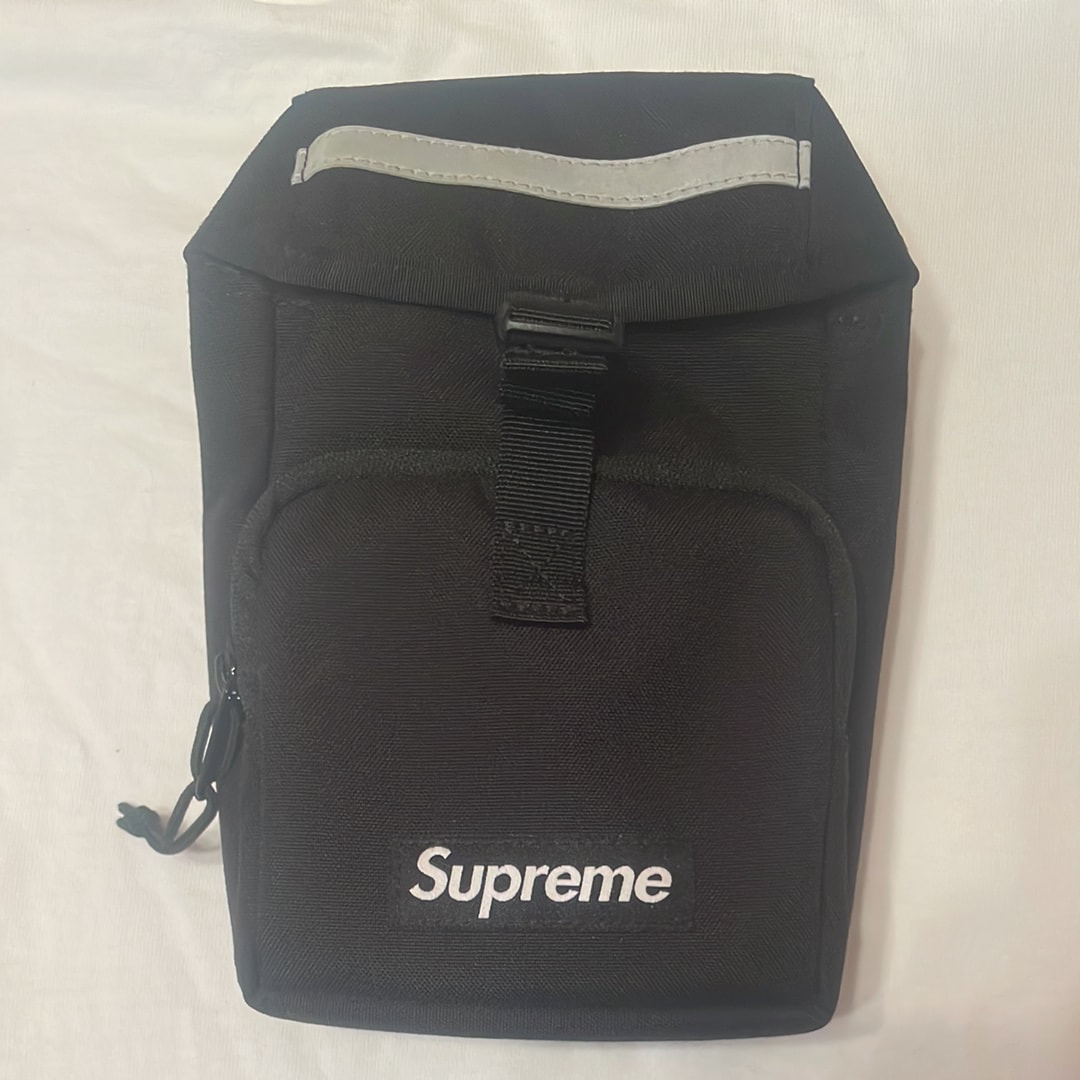Supreme Velvet Mini Pouch 
