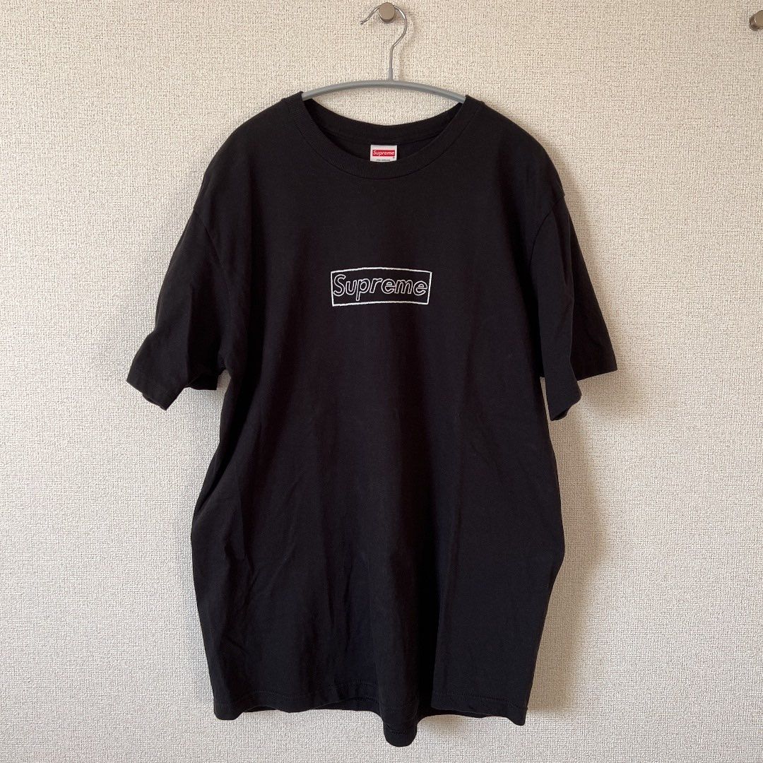 Supreme KAWS Chalk Logo Tee "Black"