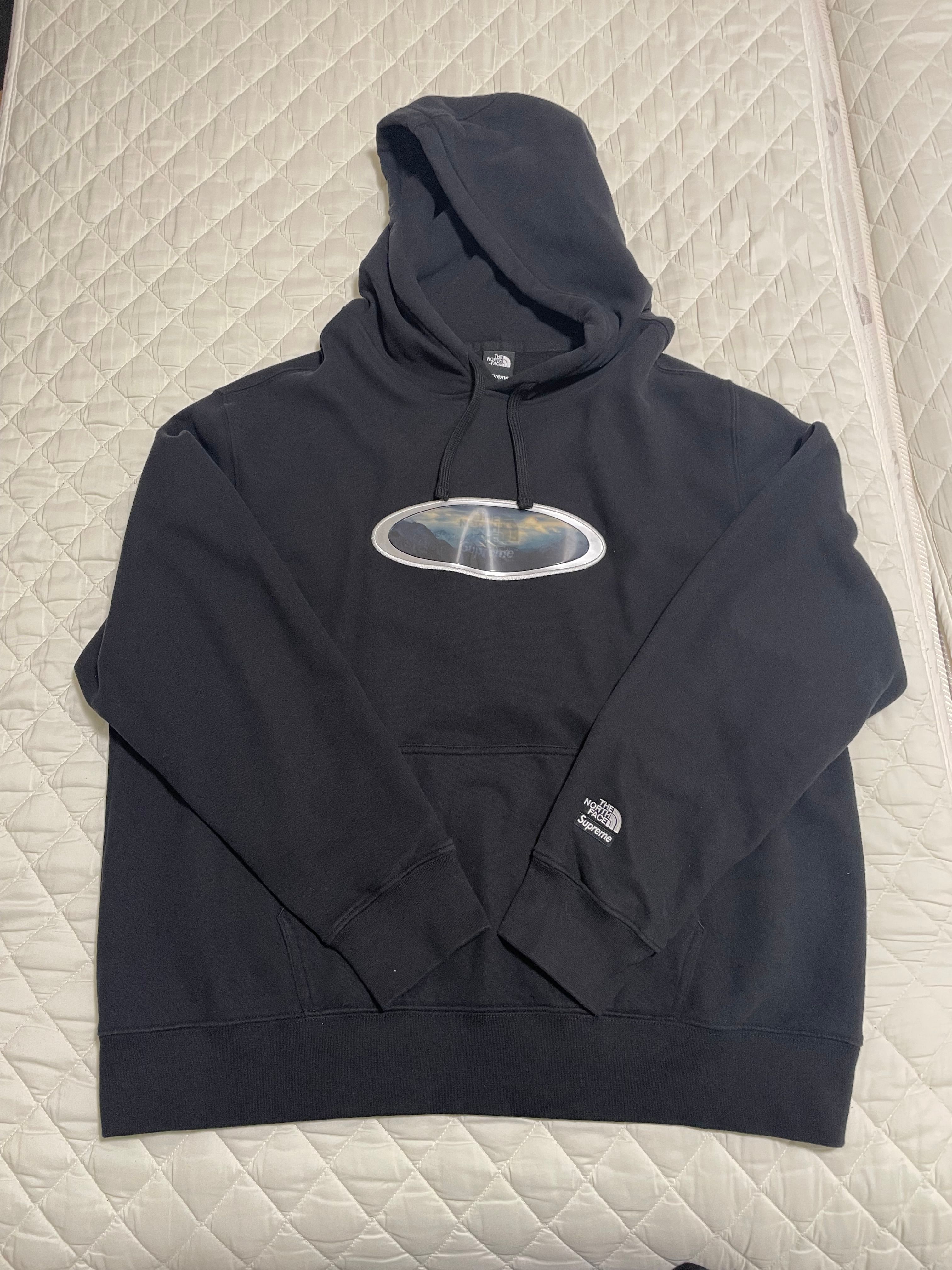 Supreme x The North Face Lenticular Mountains Hooded Sweatshirt "Black"