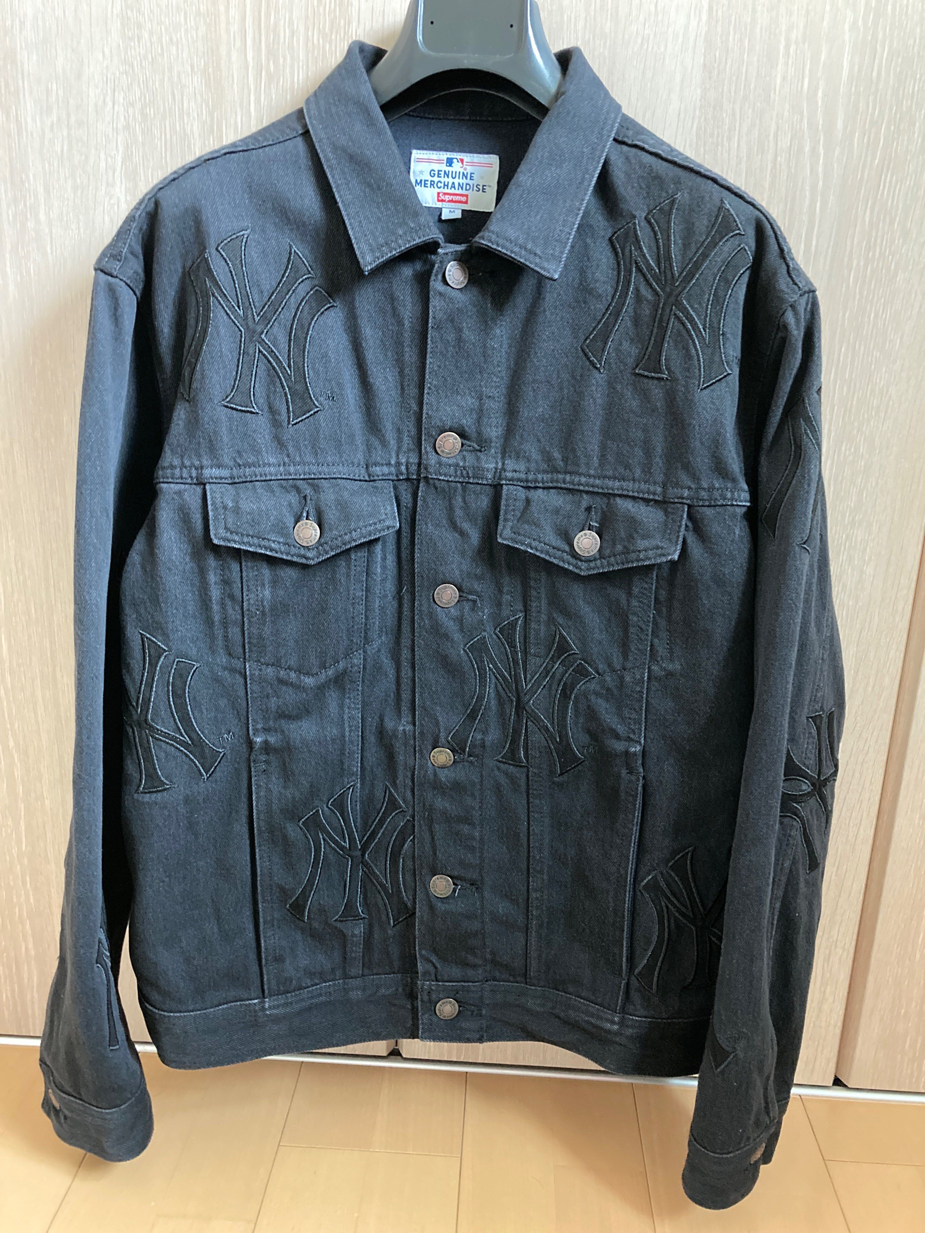 Supreme New York YankeesTM Denim Trucker Jacket "Black"