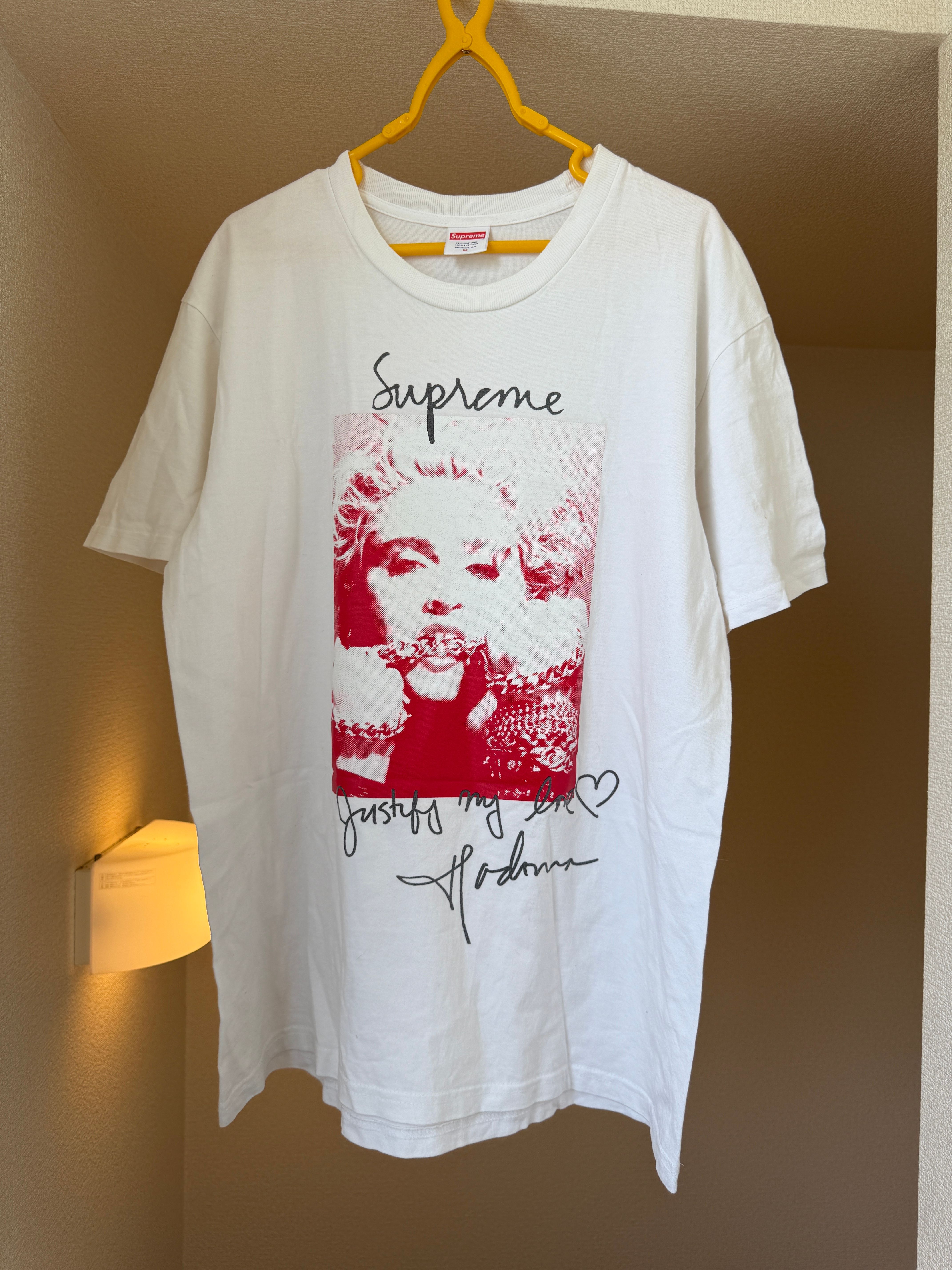 シュプリーム マドンナ Tシャツ "ホワイト"（木村拓哉着用）