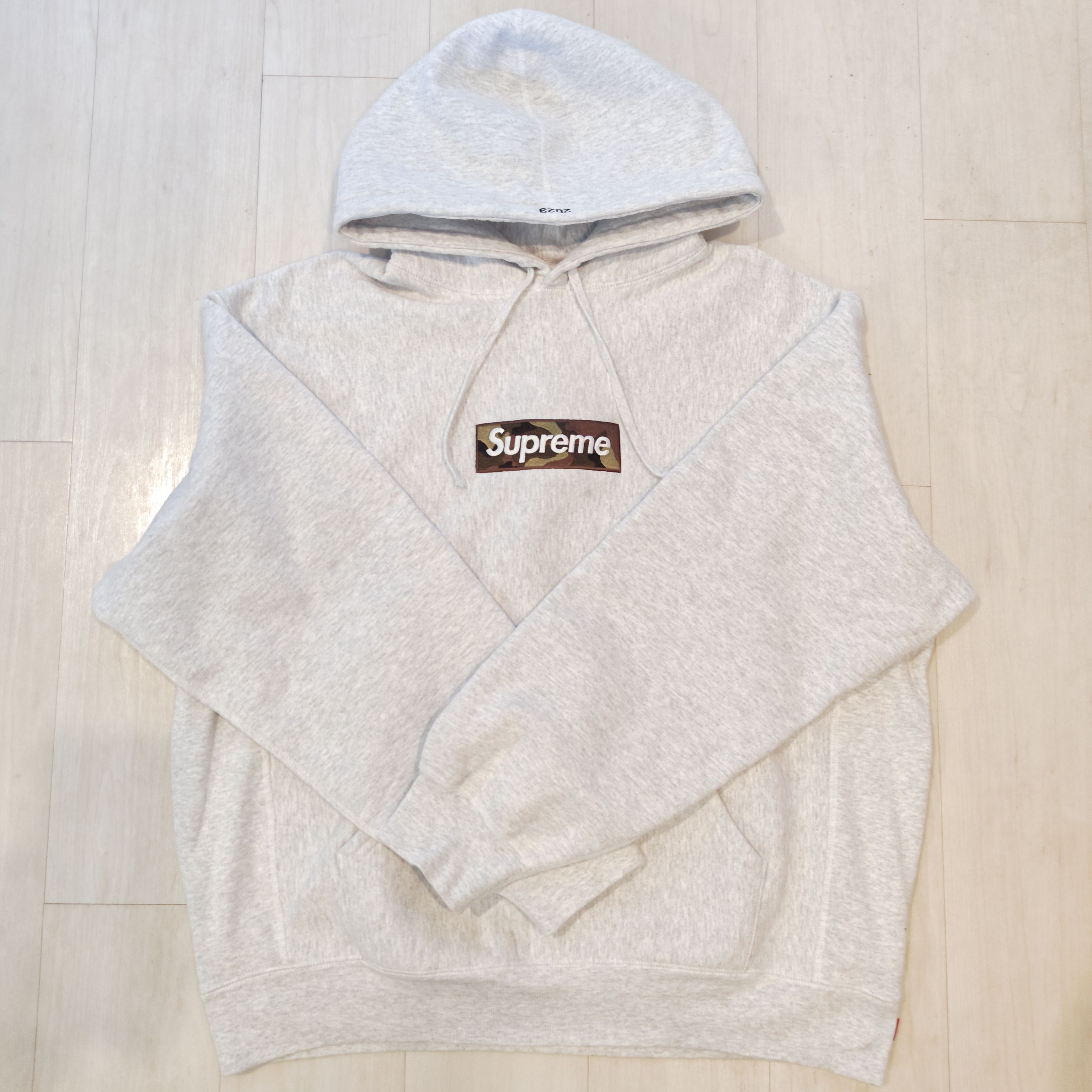Supreme Box Logo Hooded Sweatshirt "Ash Grey" (23FW)
