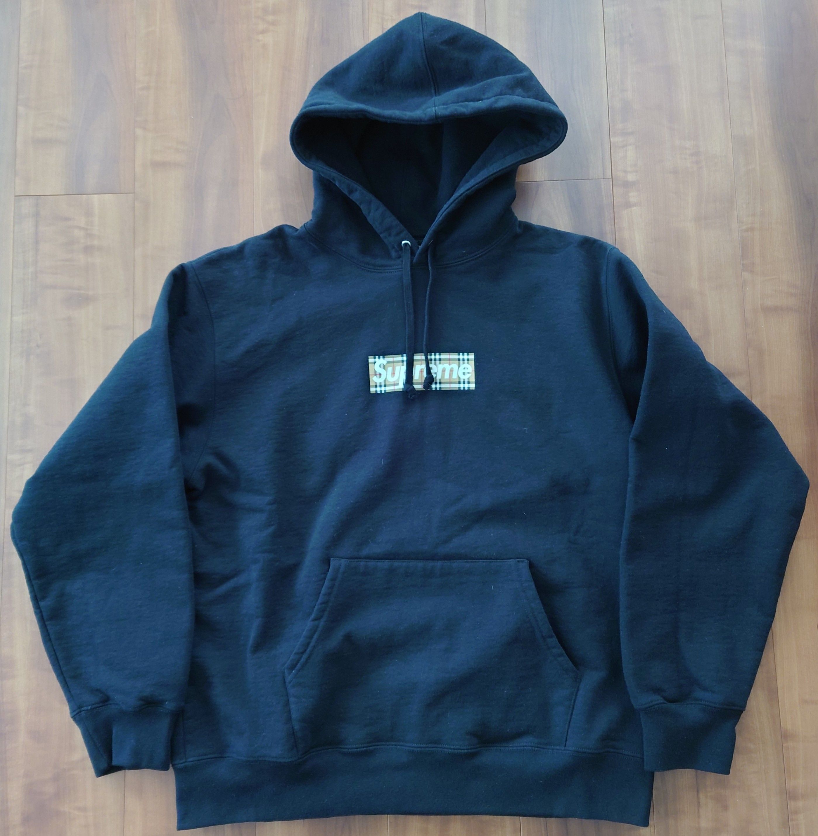 Supreme / Burberry Box Logo Hooded Sweatshirt "Black"