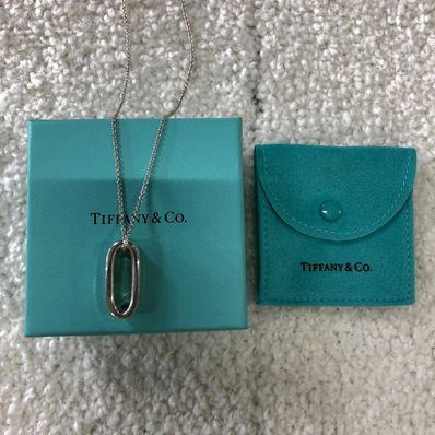 ティファニー ループネックレス